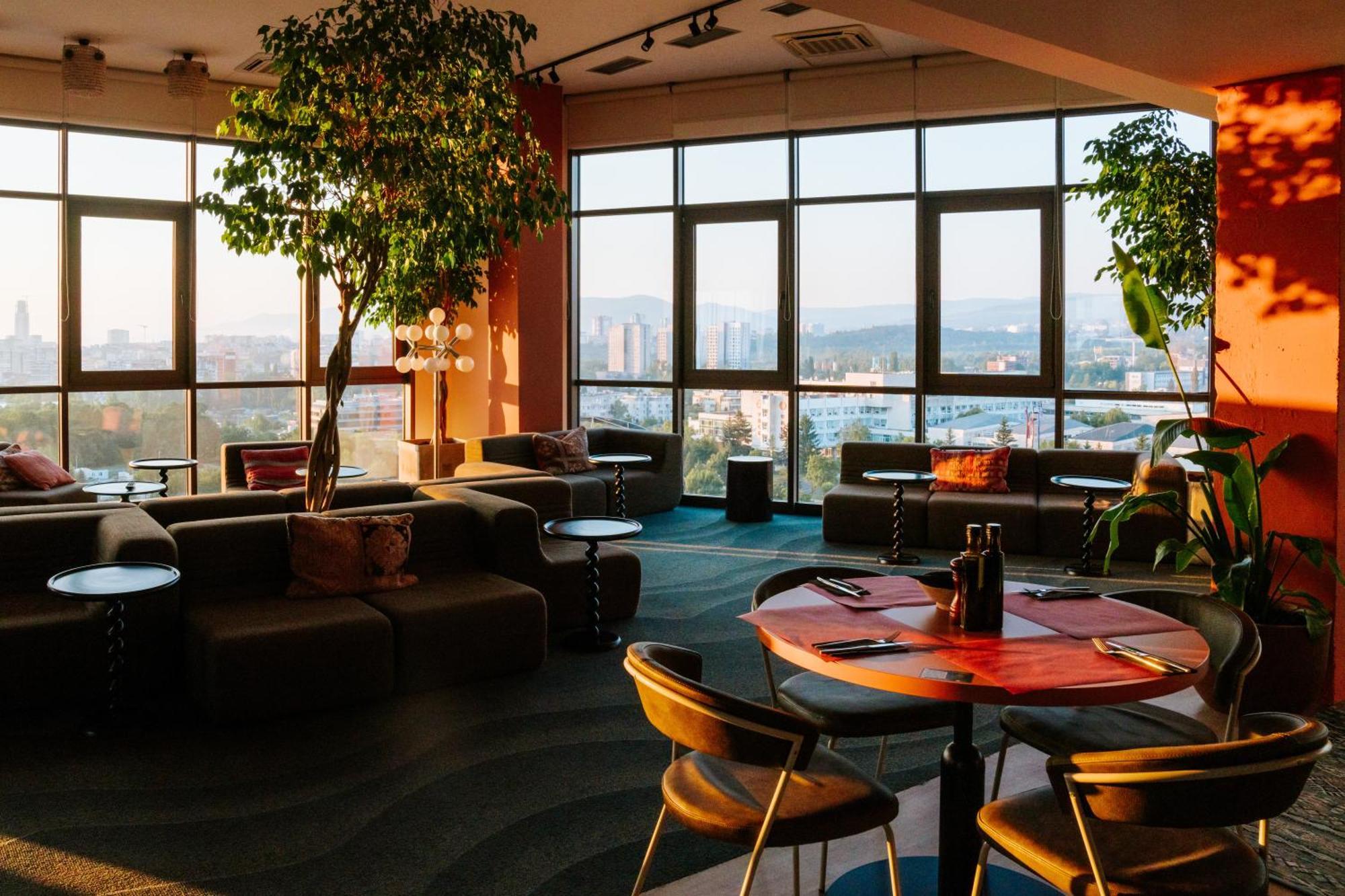 Wn Lab - Including Breakfast And Parking Hotel Sofia